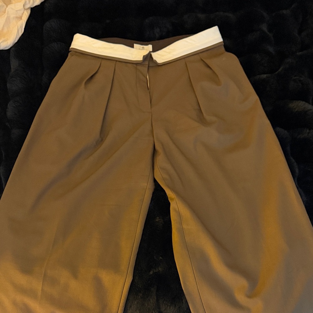 Aritzia Babaton wool pant